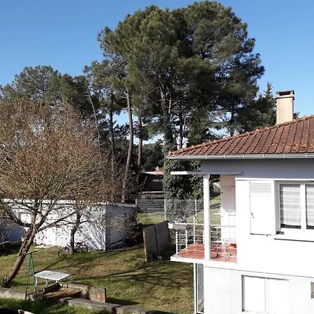 Grand Avec Jardin Centre Du Samedi Au Samedi * Soulac-sur-Mer